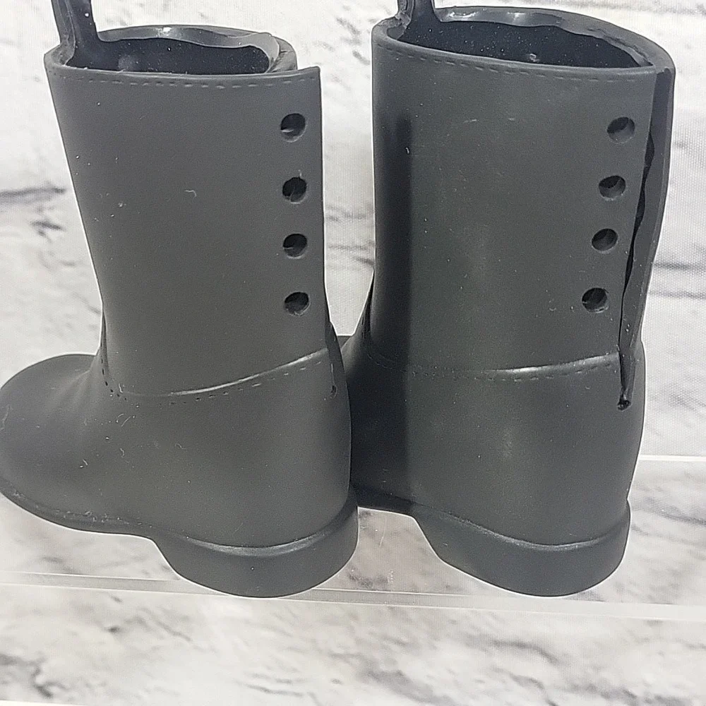Battat pre owned